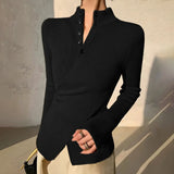 Suéter Fotini con efecto envoltura y cuello alto – look de envoltura elegante